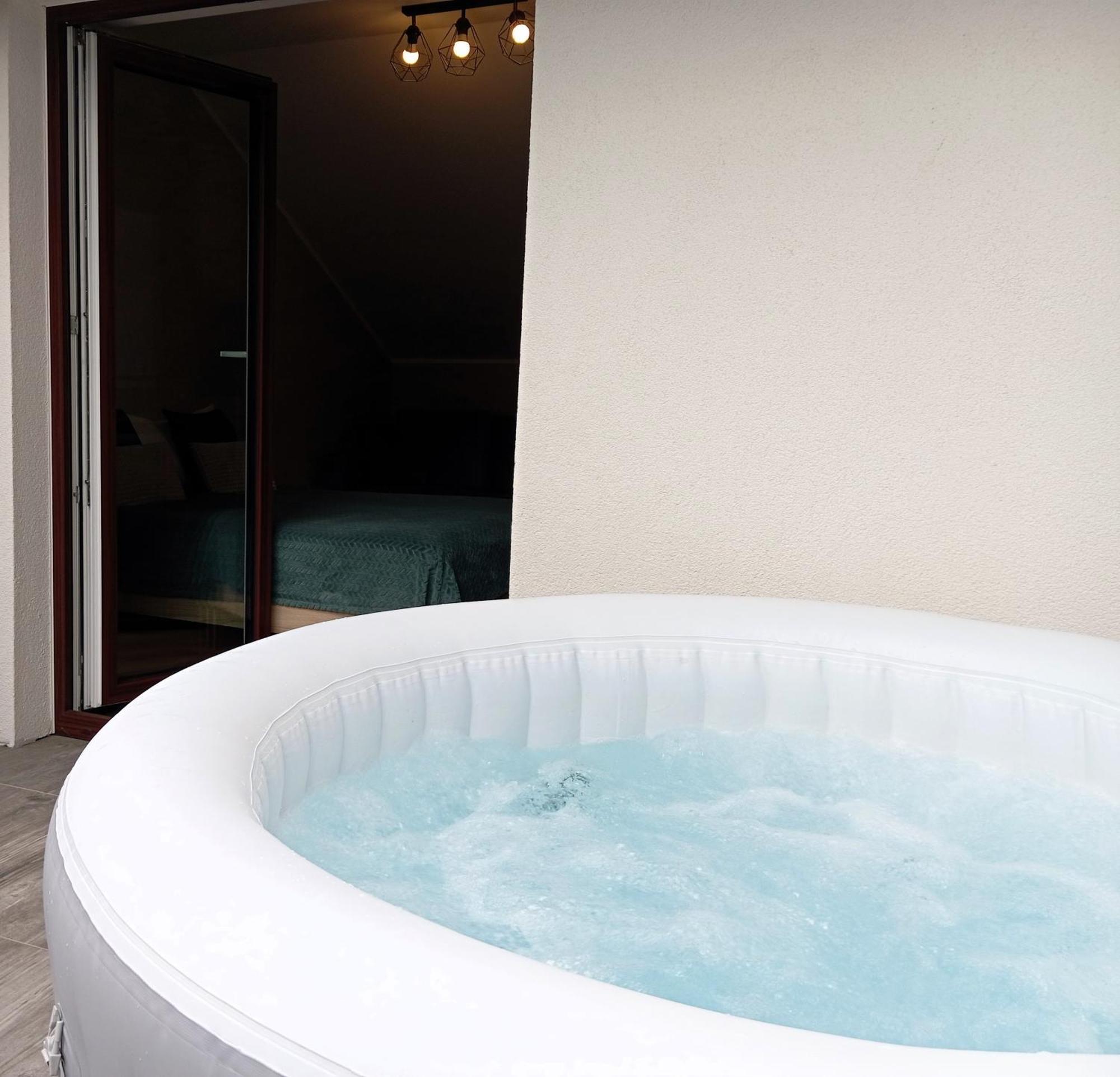 Apartament Olimpijska 54 Z Prywatnym Jacuzzi Na Tarasie Szczyrk Exteriör bild